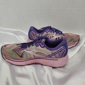 Brooks Women's Ghost Running Sneakers Size 9